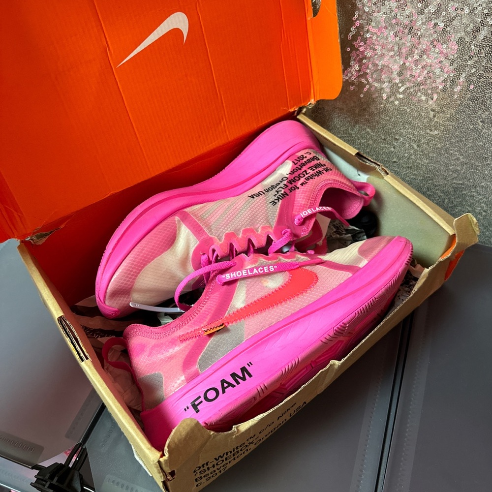 Off-White x Nike Zoom Fly SP (Tulip Pink) Sneakers